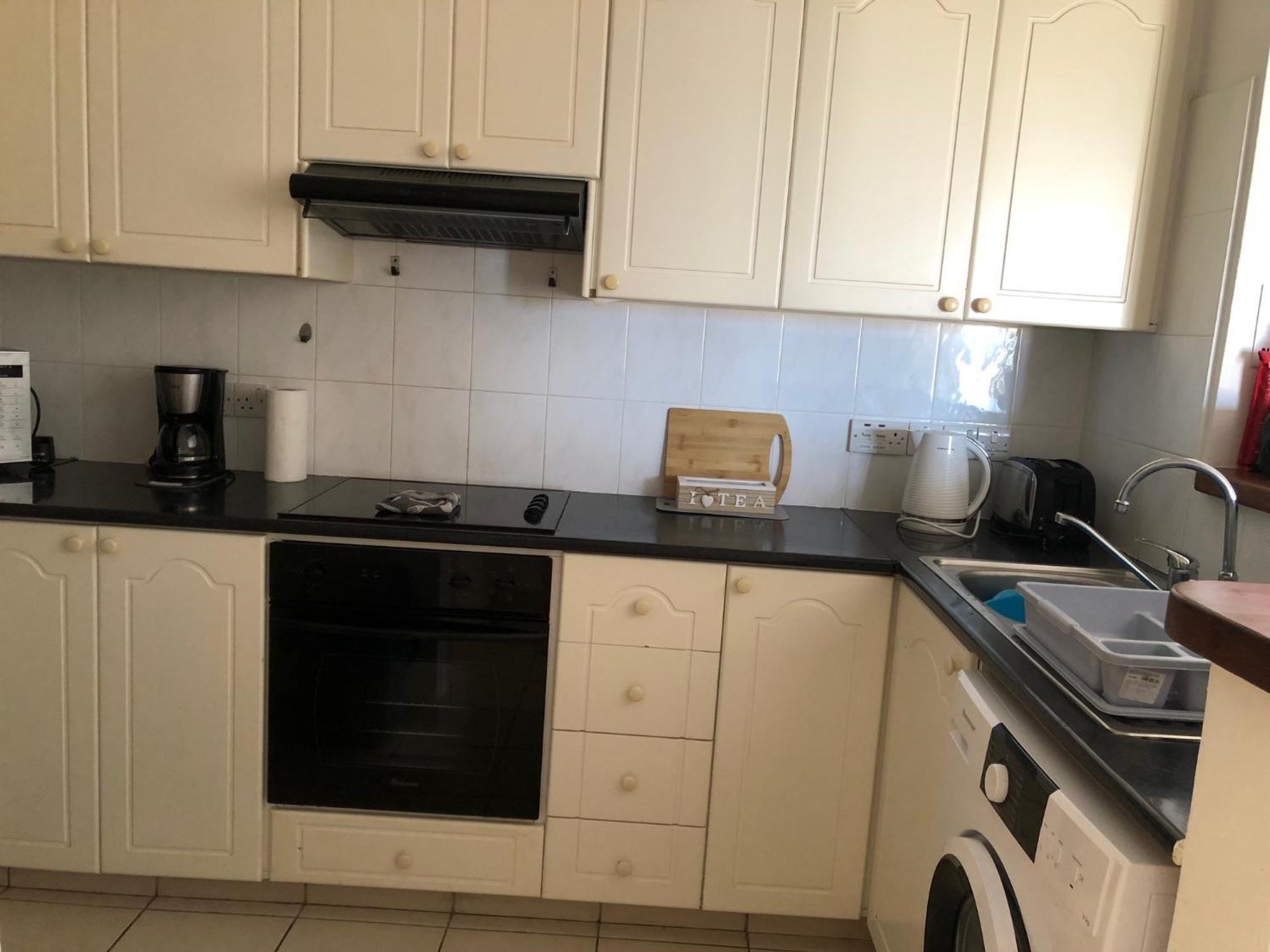 Kings Palace - Stylish 2 Bed Apartment With Sea Views Paphos Esterno foto