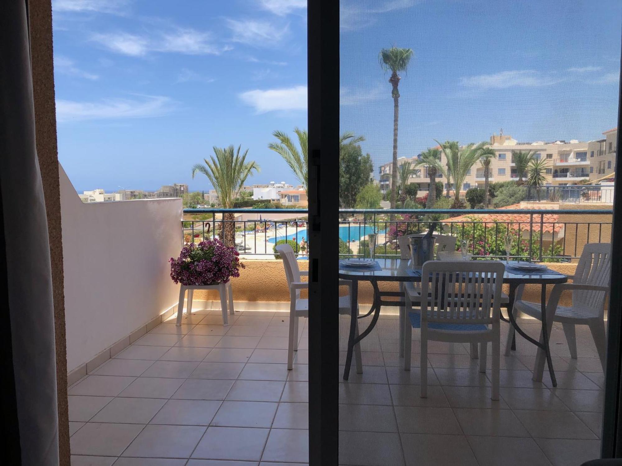 Kings Palace - Stylish 2 Bed Apartment With Sea Views Paphos Esterno foto